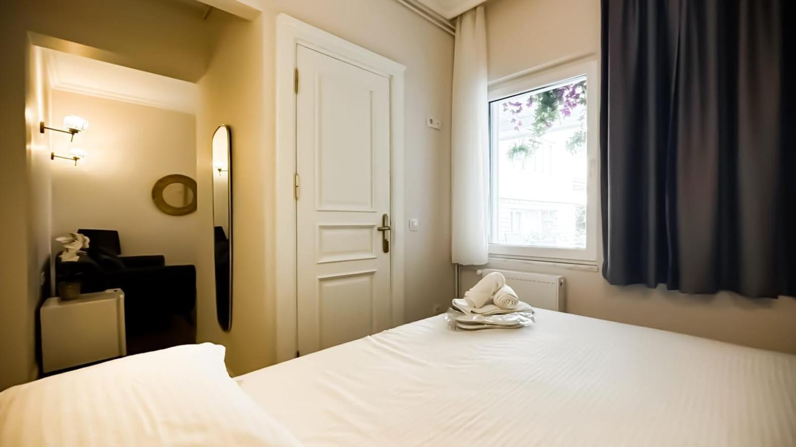 Hi Hotel Ivy Bueyuekada Prinseøyene Eksteriør bilde