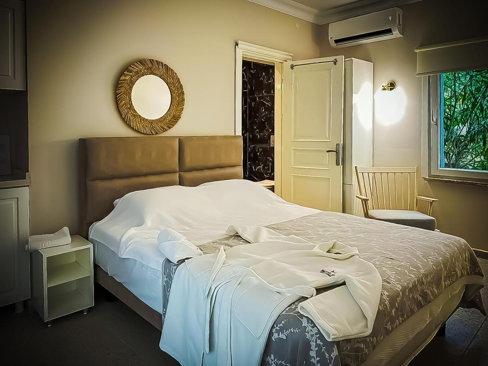 Hi Hotel Ivy Bueyuekada Prinseøyene Eksteriør bilde